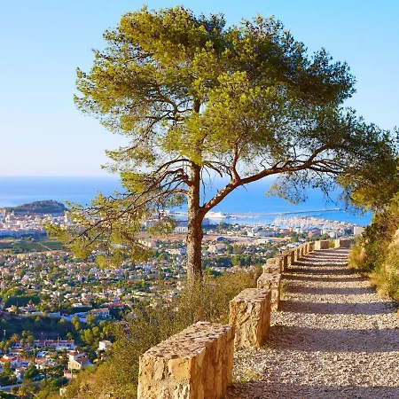 Апартаменты Residencial Daly By Interhome